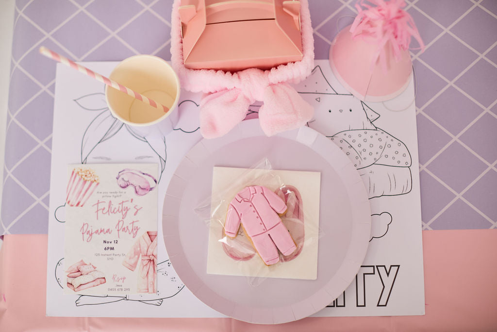 Blankets & Besties Sugar Cookies