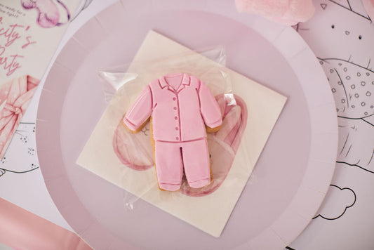 Blankets & Besties Sugar Cookies